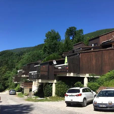 Chalet Du Lac Apartment